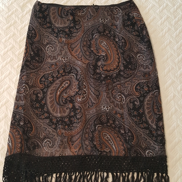 Spenser Jeremy Dresses & Skirts - Gorgeous 100% Silk Lined Skirt by Spenser Jeremy